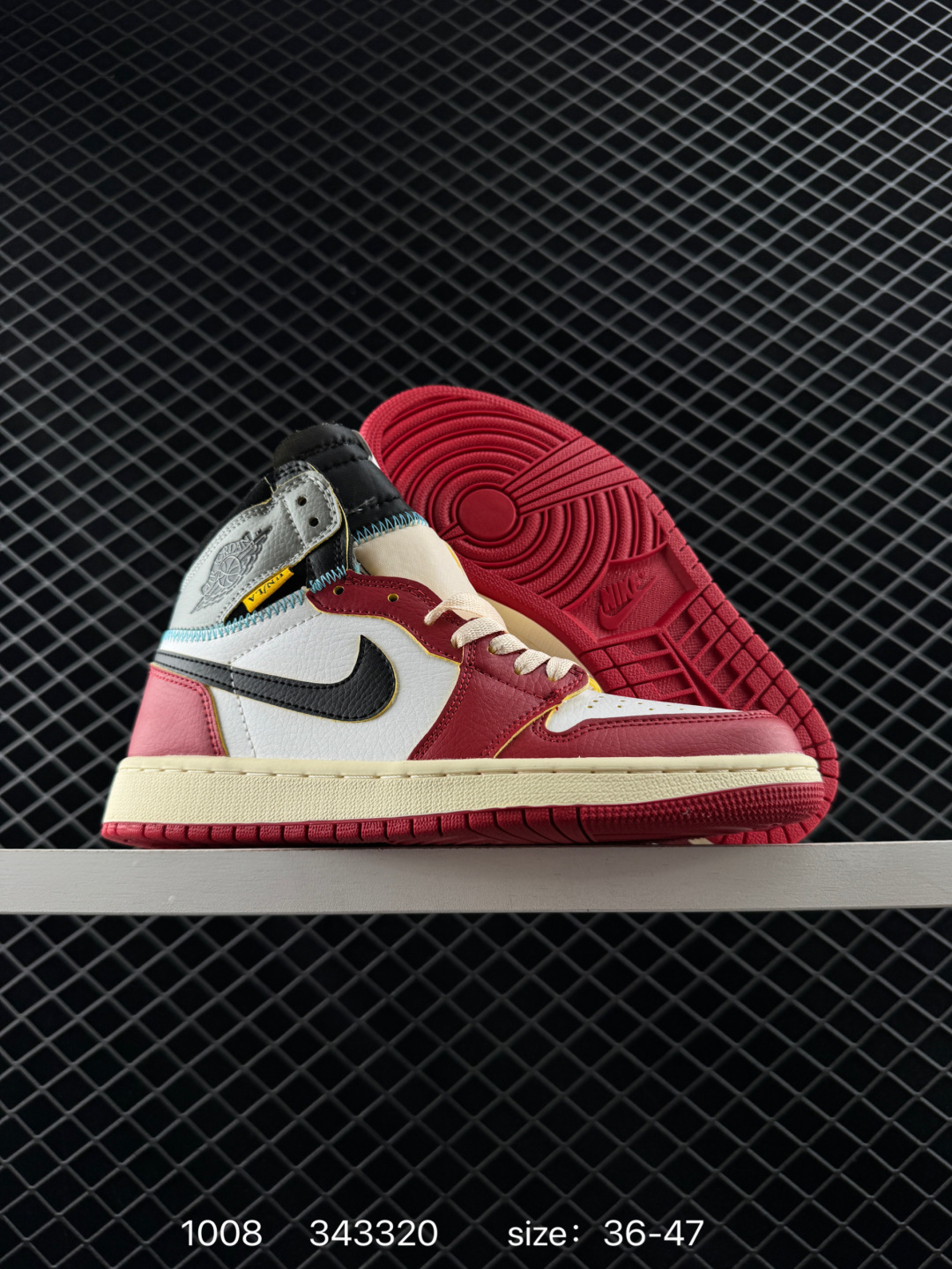 Nike Air Jordan 1 Retro Mid